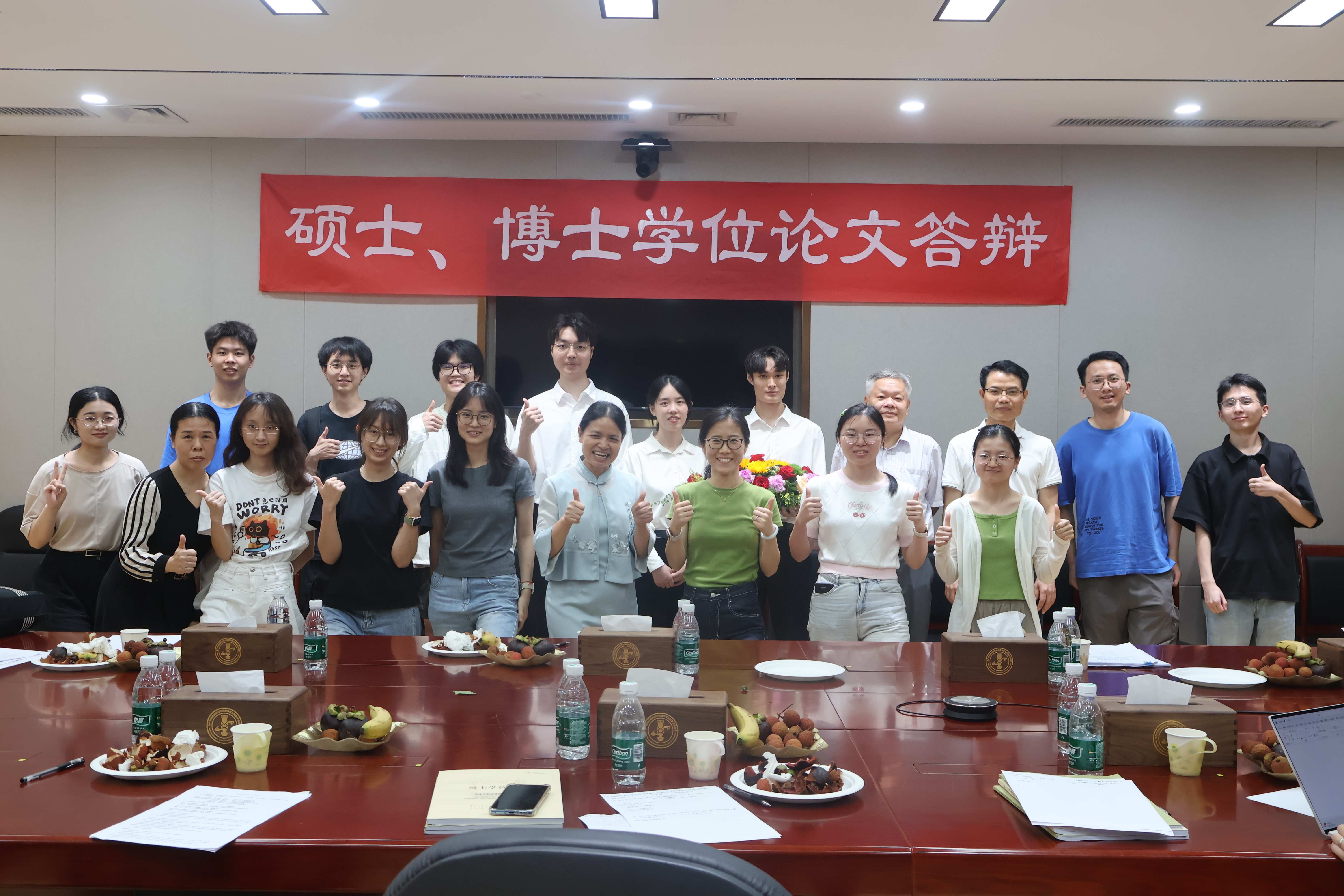 Yang Lab team photo 3